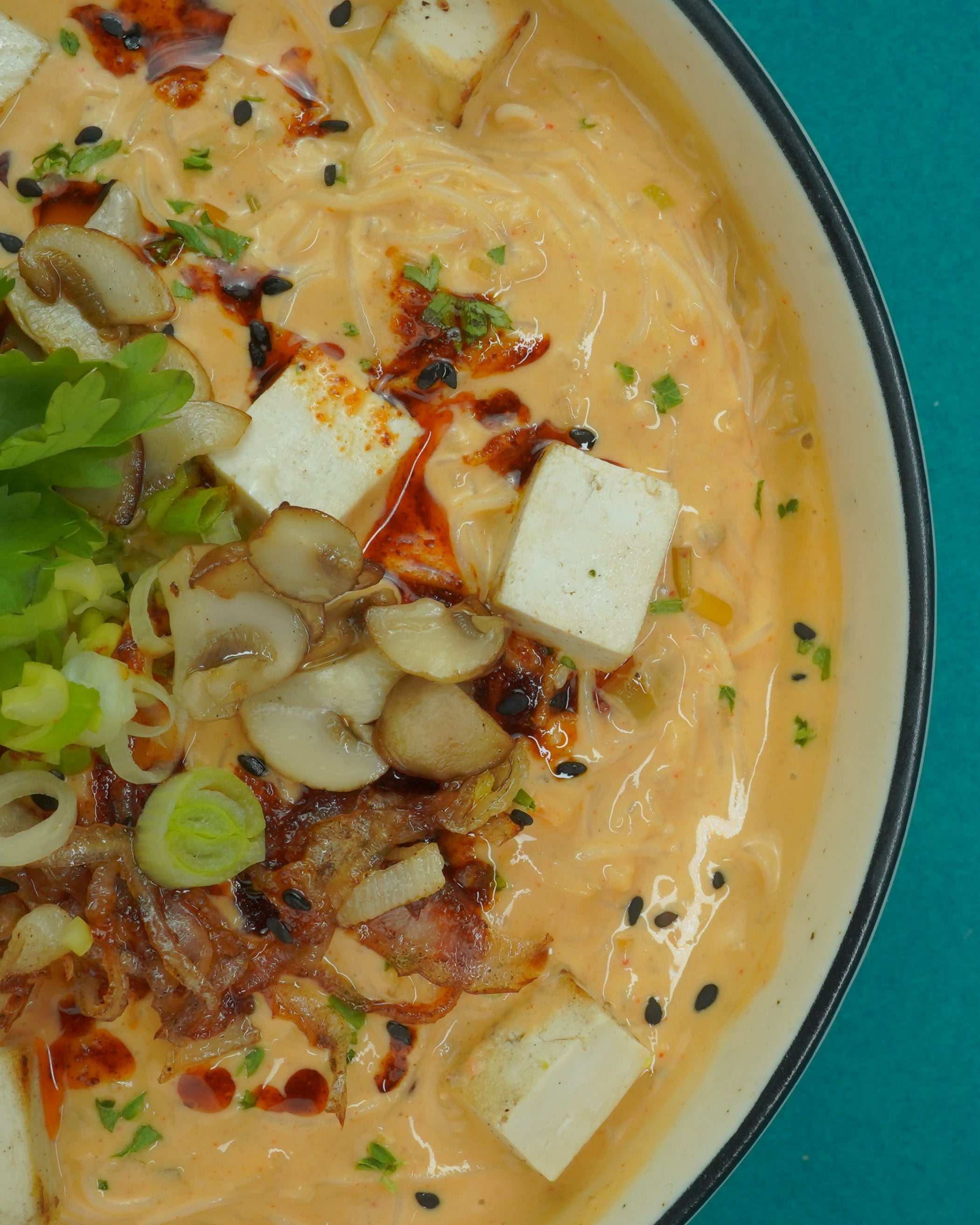Peanut Chilly Ramen Bowl (Gluten Free)